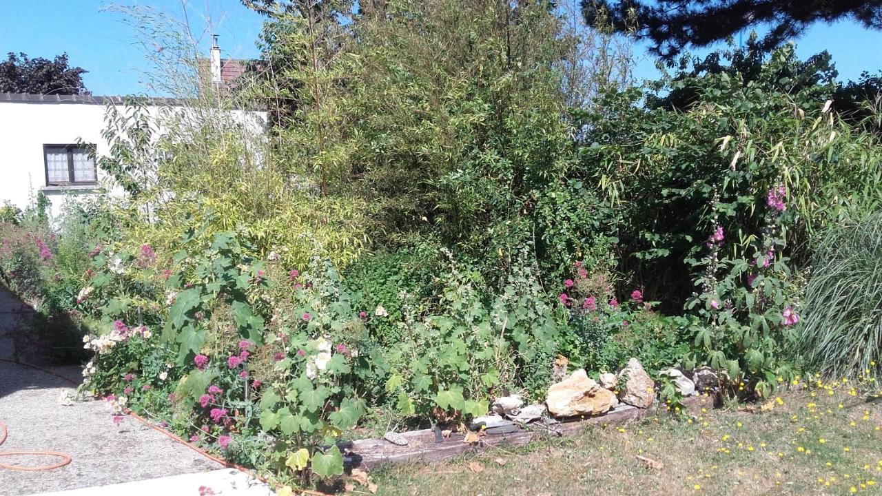 Chambres Du Jardin Fleuri Saint-Aubin-lès-Elbeuf Zewnętrze zdjęcie